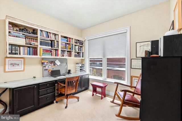 212 GASKILL ST, Philadelphia, PA 19147