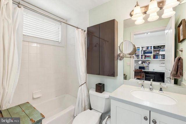212 GASKILL ST, Philadelphia, PA 19147