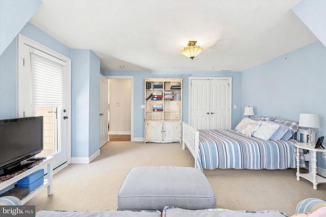 212 GASKILL ST, Philadelphia, PA 19147