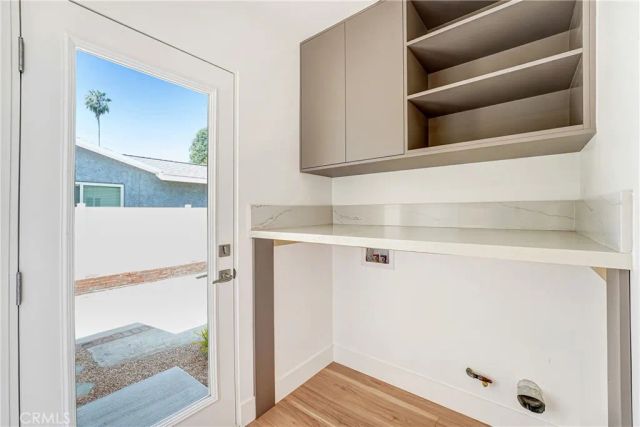 6722 Katherine Avenue, Van Nuys, CA 91405