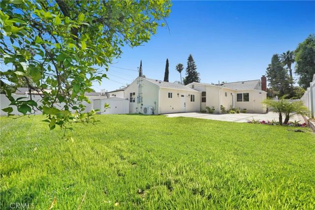 6722 Katherine Avenue, Van Nuys, CA 91405