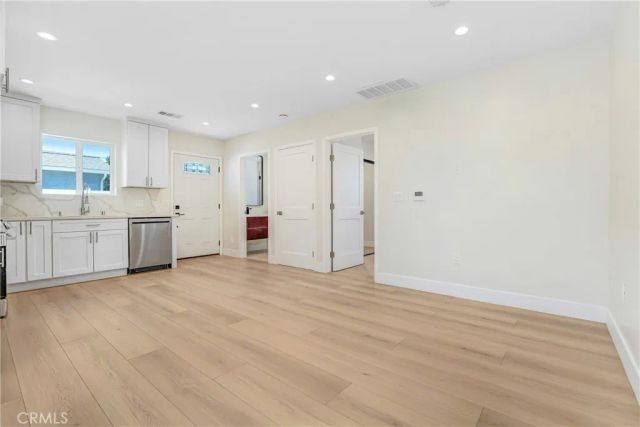 6722 Katherine Avenue, Van Nuys, CA 91405