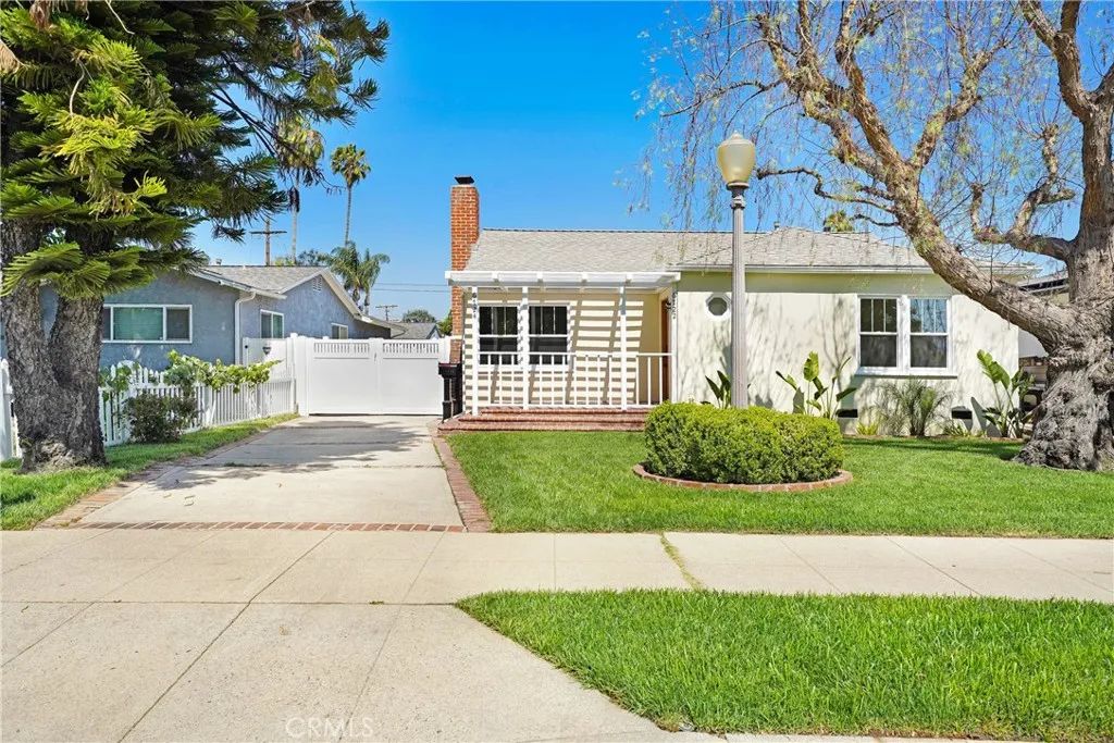 6722 Katherine Avenue, Van Nuys, CA 91405