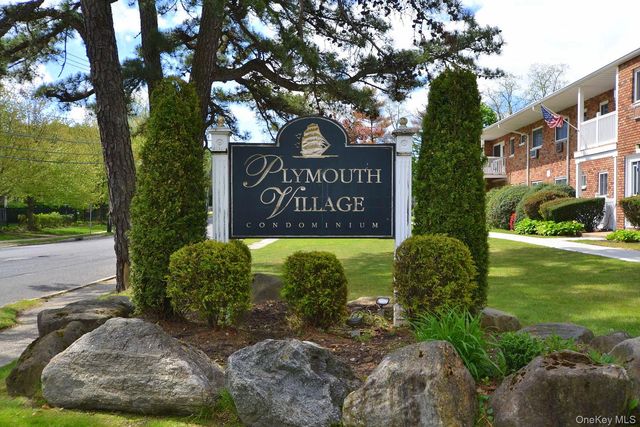 59 Adams Road, Central Islip, NY 11722