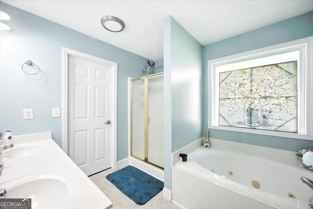 509 Aarons Circle, Gray, GA 31032
