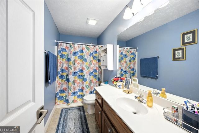 509 Aarons Circle, Gray, GA 31032