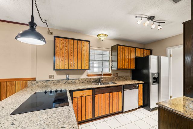 295 Garden Street, Crestview, FL 32536