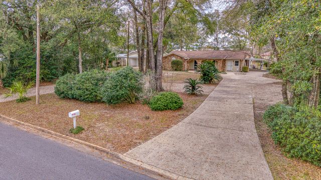 295 Garden Street, Crestview, FL 32536