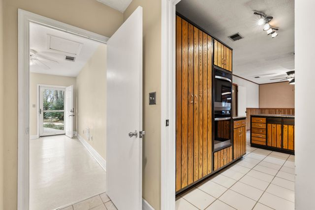 295 Garden Street, Crestview, FL 32536