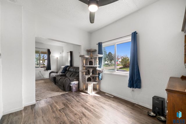 1303 N Main Ave Avenue, Sioux Falls, SD 57104
