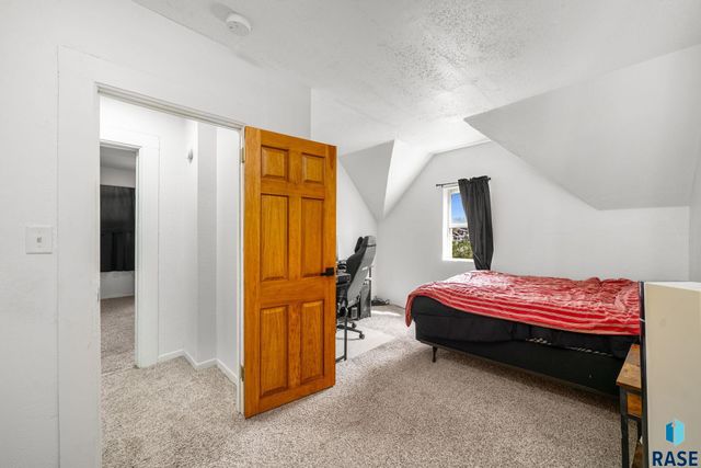 1303 N Main Ave Avenue, Sioux Falls, SD 57104