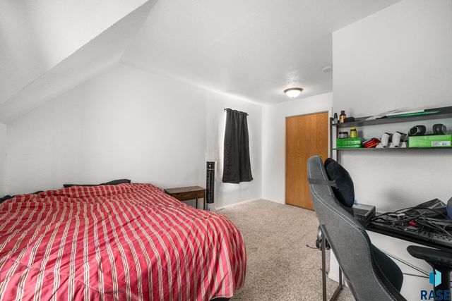1303 N Main Ave Avenue, Sioux Falls, SD 57104