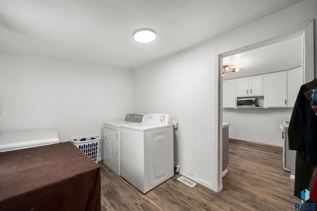 1303 N Main Ave Avenue, Sioux Falls, SD 57104