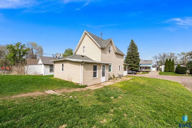 1303 N Main Ave Avenue, Sioux Falls, SD 57104