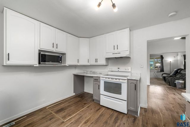 1303 N Main Ave Avenue, Sioux Falls, SD 57104