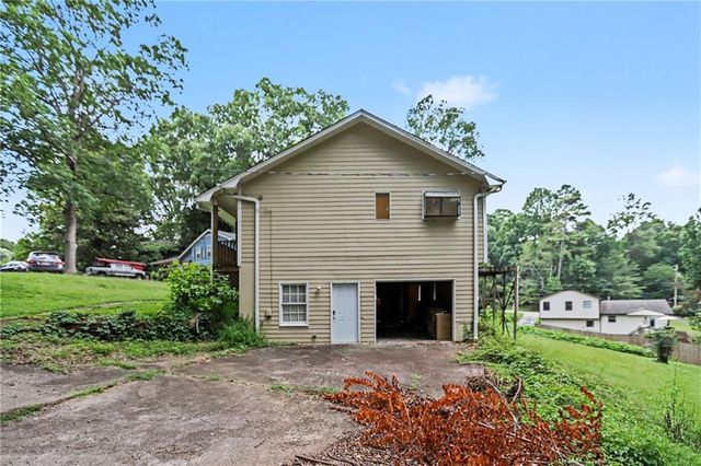 1236 De Leon Court, Clarkston, GA 30021