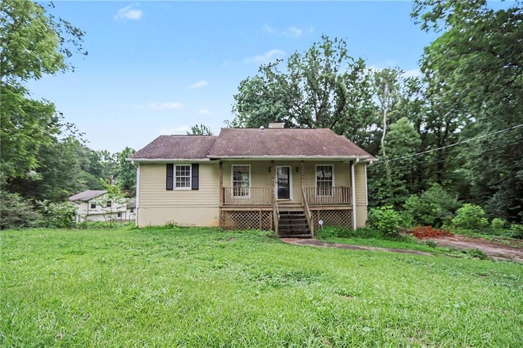 1236 De Leon Court, Clarkston, GA 30021