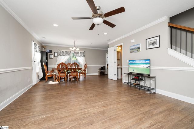 139 N Lakeview Drive, Duncan, SC 29334