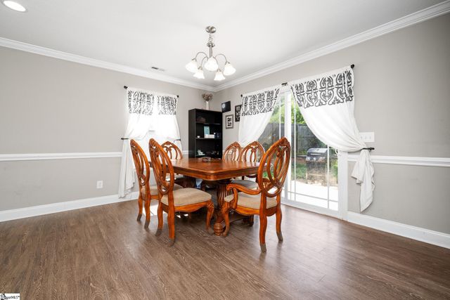 139 N Lakeview Drive, Duncan, SC 29334