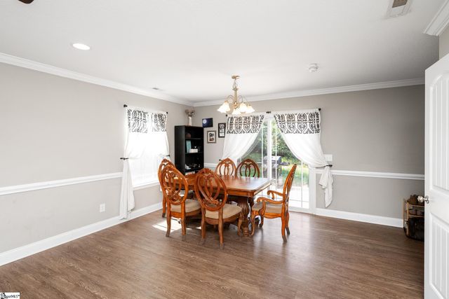 139 N Lakeview Drive, Duncan, SC 29334