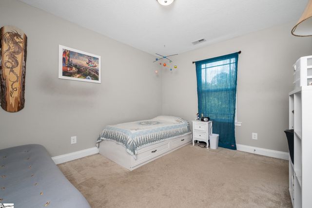 139 N Lakeview Drive, Duncan, SC 29334