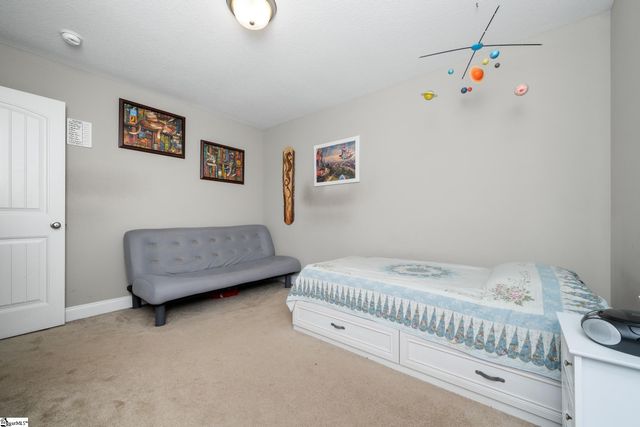 139 N Lakeview Drive, Duncan, SC 29334