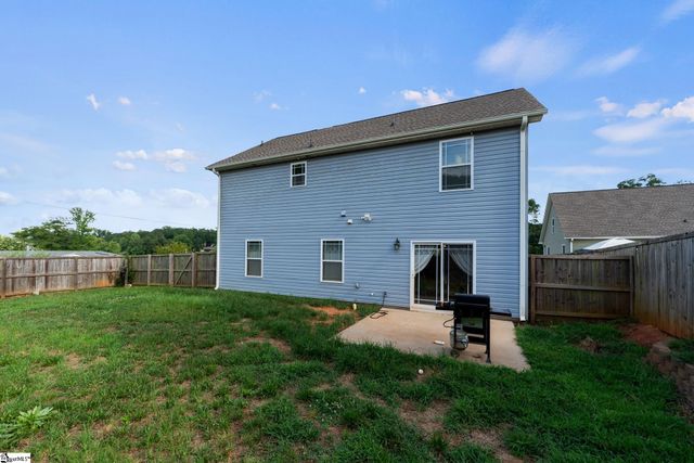 139 N Lakeview Drive, Duncan, SC 29334