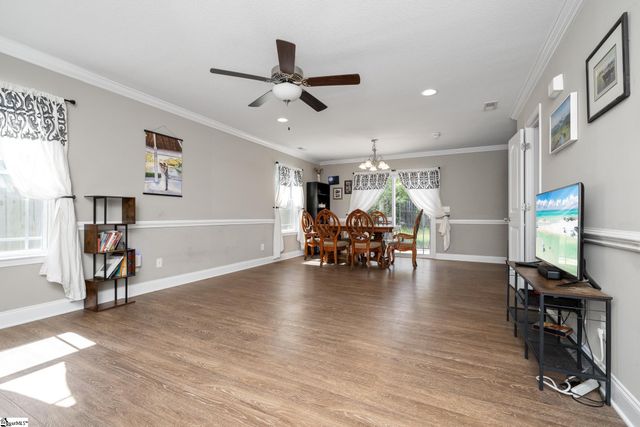 139 N Lakeview Drive, Duncan, SC 29334