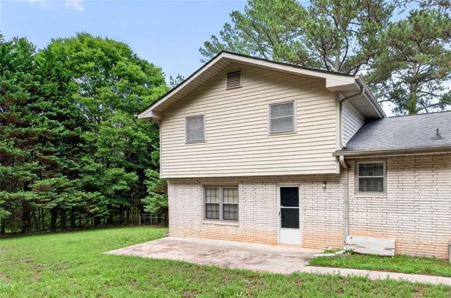 1981 Lee Peters Road, Loganville, GA 30052