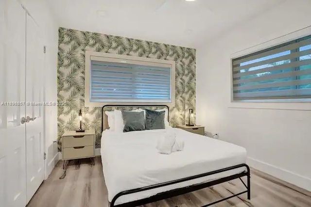 2100 SW 28th Way, Fort Lauderdale, FL 33312