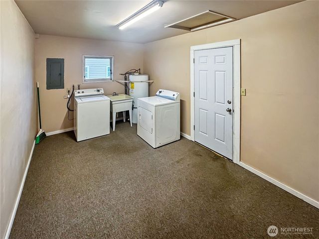2636 Simpson Avenue E, Hoquiam, WA 98550