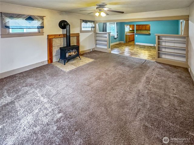 2636 Simpson Avenue E, Hoquiam, WA 98550