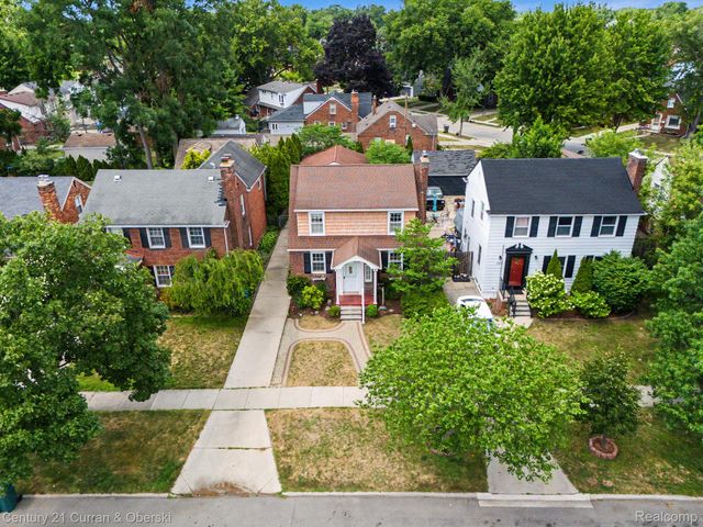 19036 Outer Drive, Dearborn, MI 48128