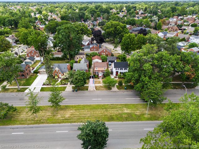 19036 Outer Drive, Dearborn, MI 48128