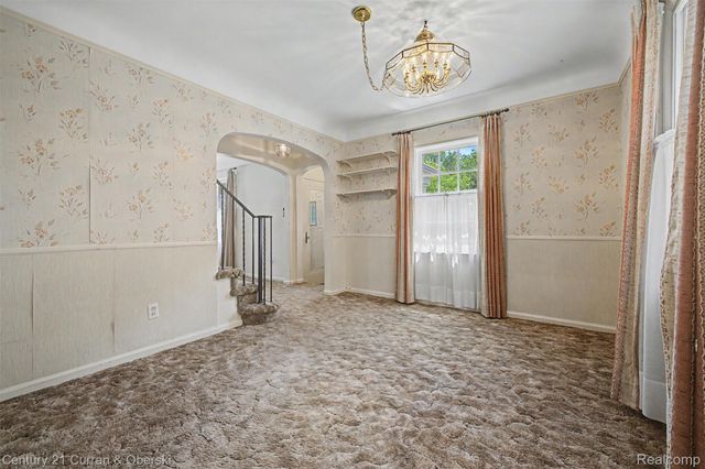 19036 Outer Drive, Dearborn, MI 48128