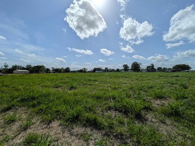 68 Magnolia, Raceland, LA 70394