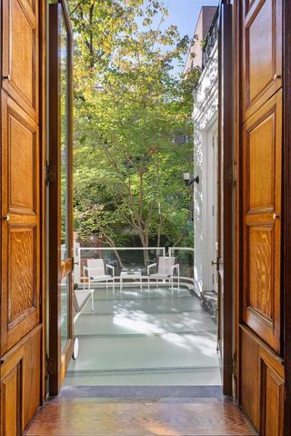 138 W 82nd Street, New York City, NY 10024