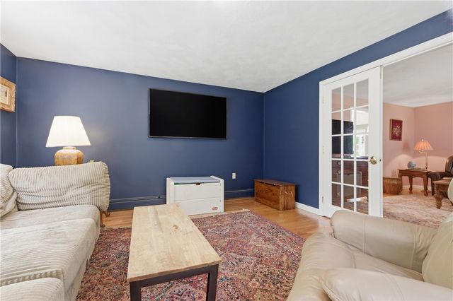 40 White Pine Drive, Glocester, RI 02814