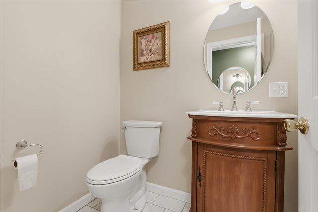 40 White Pine Drive, Glocester, RI 02814