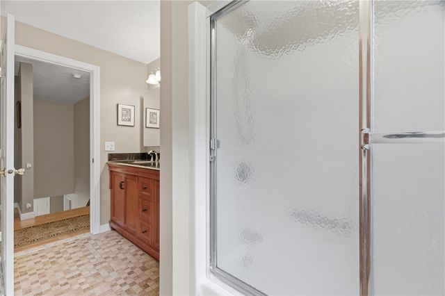 40 White Pine Drive, Glocester, RI 02814