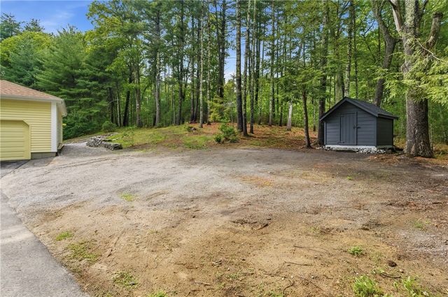 40 White Pine Drive, Glocester, RI 02814