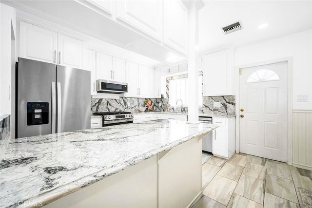 3034 N Ocana, Long Beach, CA 90808