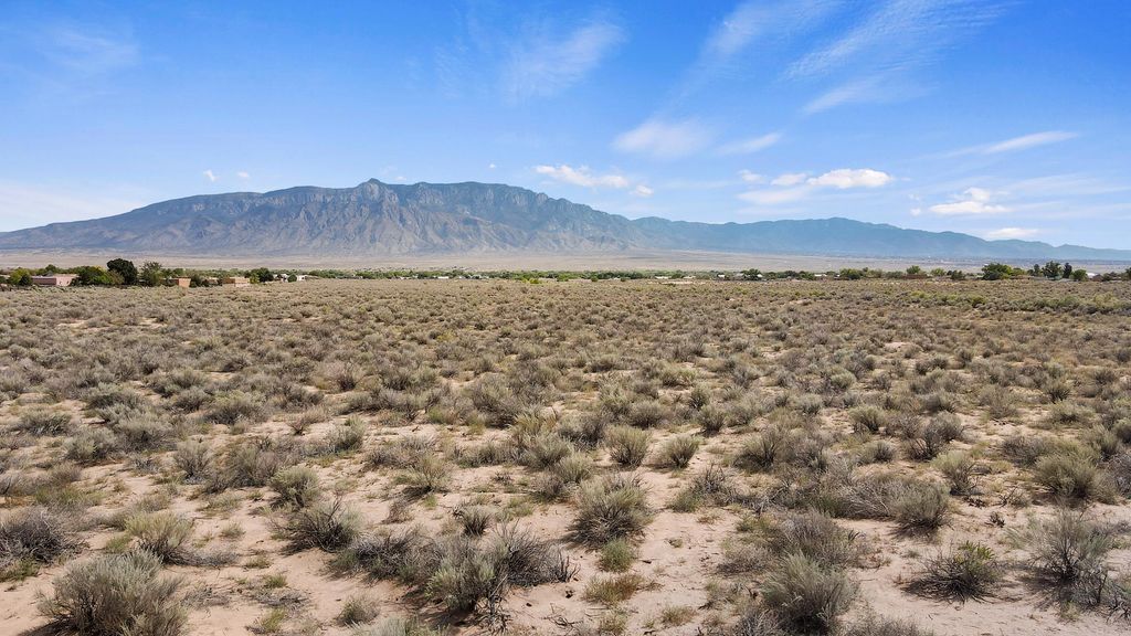 Desert Luna Road, Corrales, NM 87048