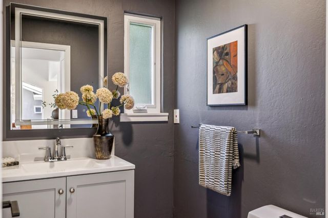 227 Coleman Dr, San Rafael, CA 94901