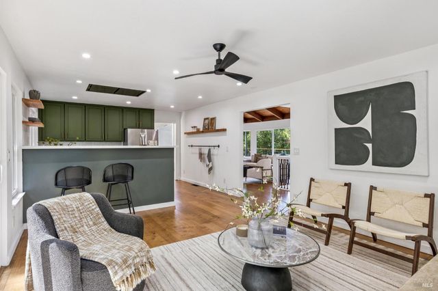 227 Coleman Dr, San Rafael, CA 94901