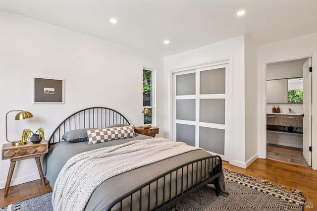 227 Coleman Dr, San Rafael, CA 94901