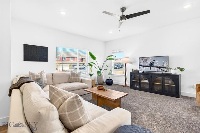 1306 Scooter Lane, Belgrade, MT 59714