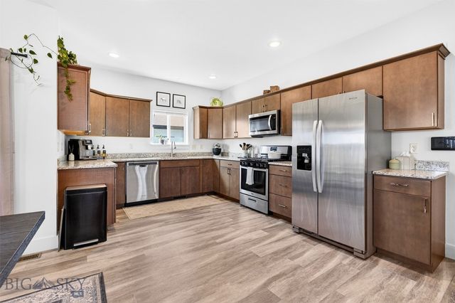 1306 Scooter Lane, Belgrade, MT 59714