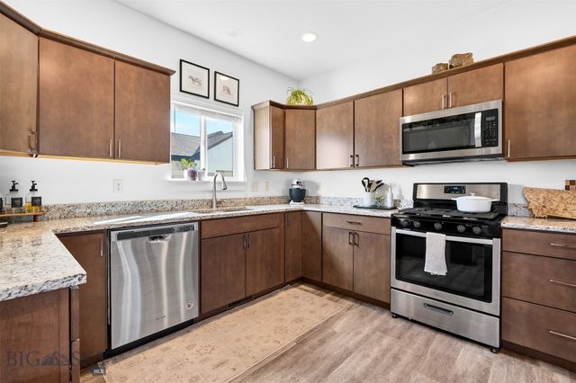 1306 Scooter Lane, Belgrade, MT 59714