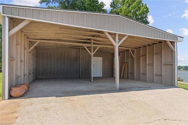 1206 Riverview Road Extension, Lexington, NC 27292
